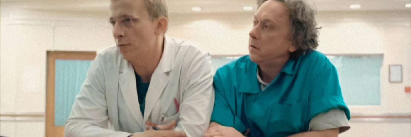 Кадр из 1 серии 1 сезона