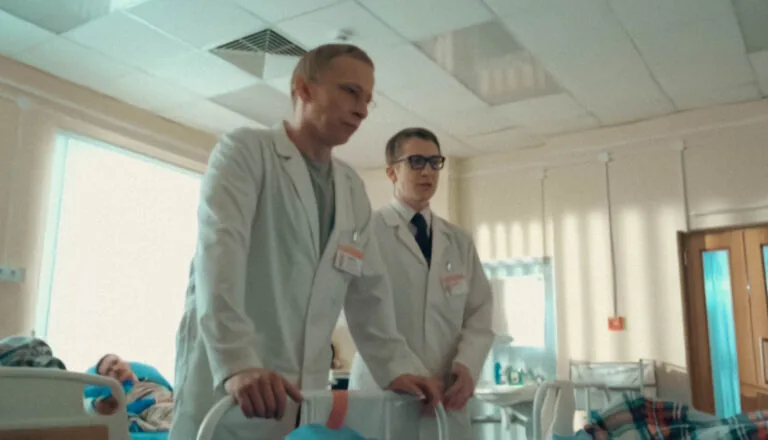 Момент из 2 серии 1 сезона