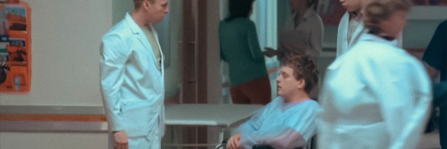 Кадр из 6 серии 1 сезона