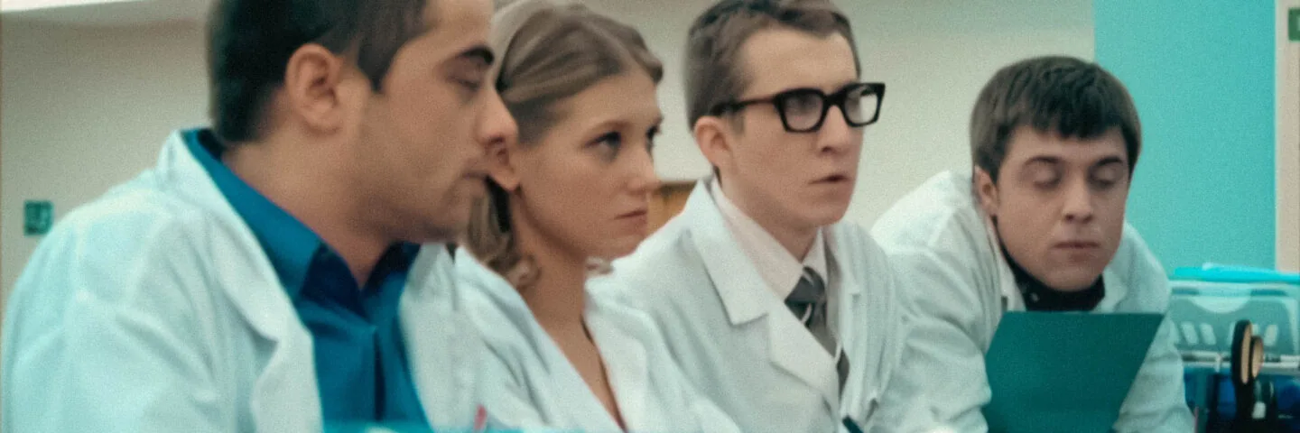 Кадр из 8 серии 1 сезона