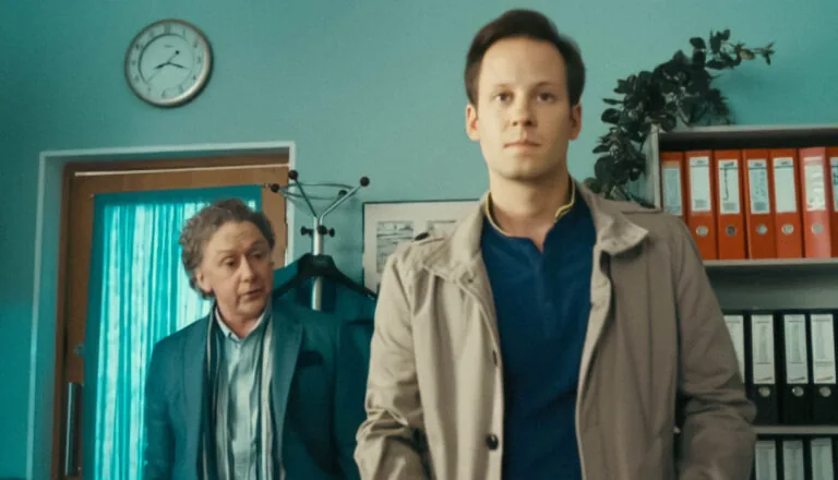 Момент из 16 серии 10 сезона