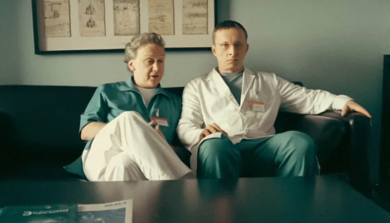 Момент из 12 серии 11 сезона