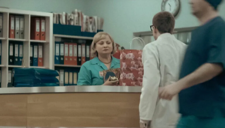 Момент из 12 серии 2 сезона