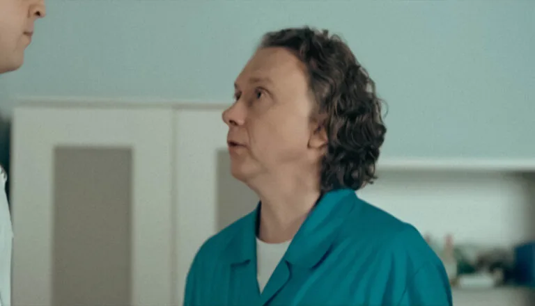 Момент из 17 серии 2 сезона