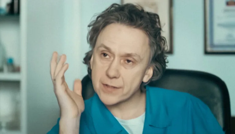 Момент из 16 серии 4 сезона