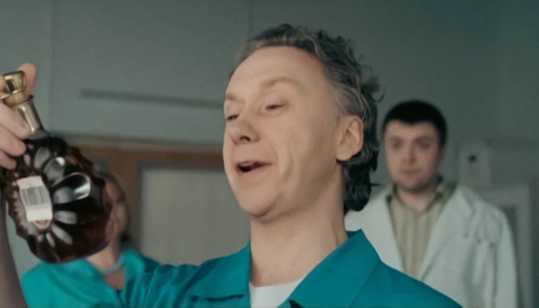 Момент из 8 серии 4 сезона