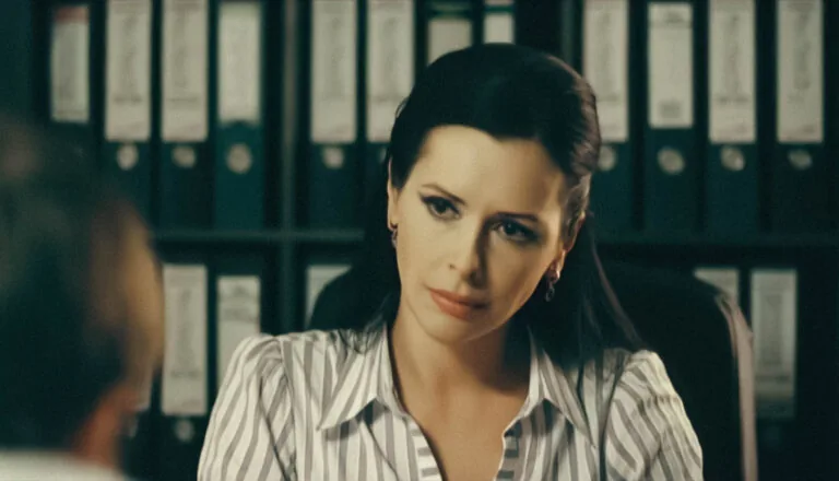 Момент из 15 серии 6 сезона